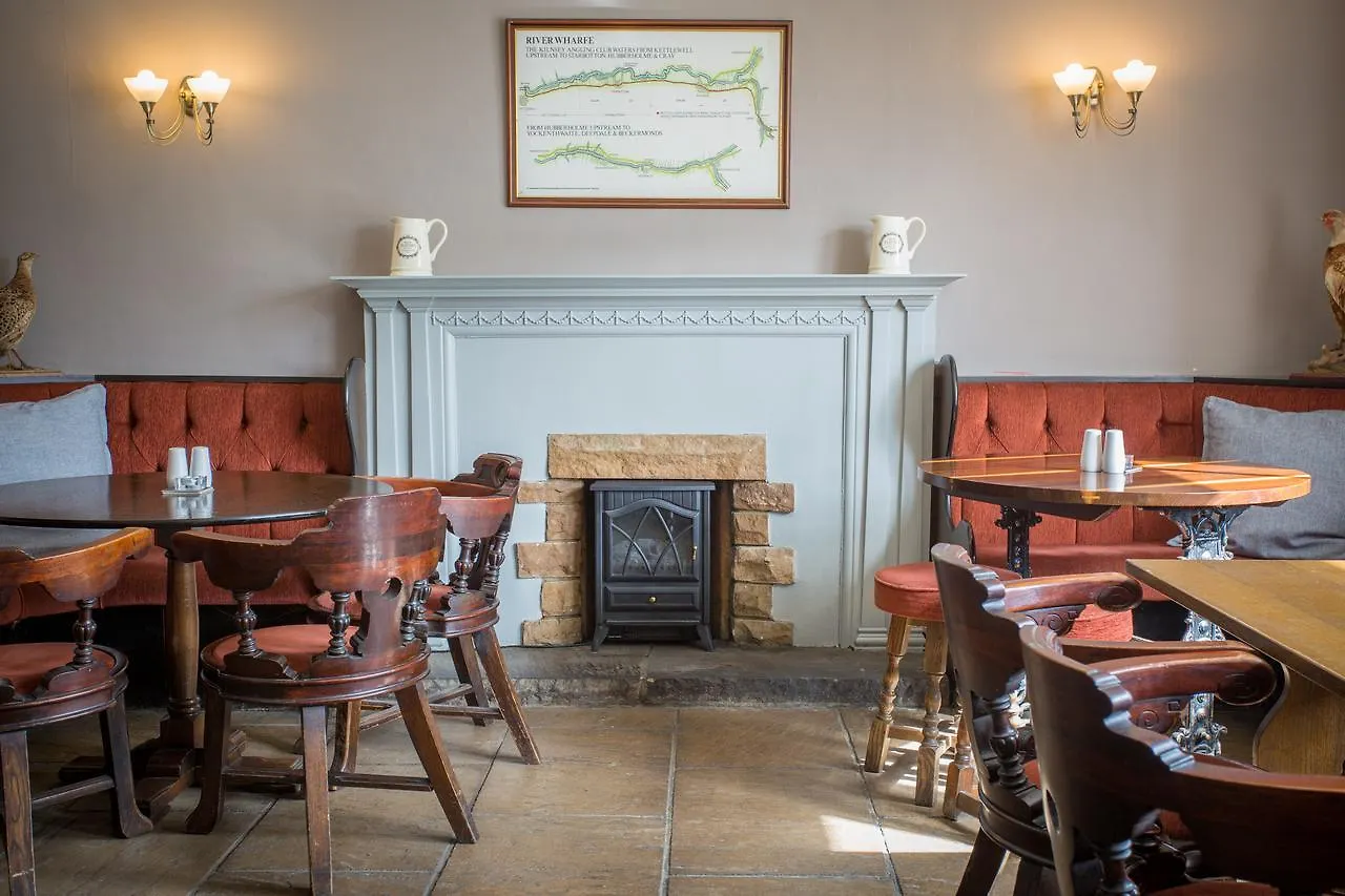 Tennant Arms Hotel Kilnsey