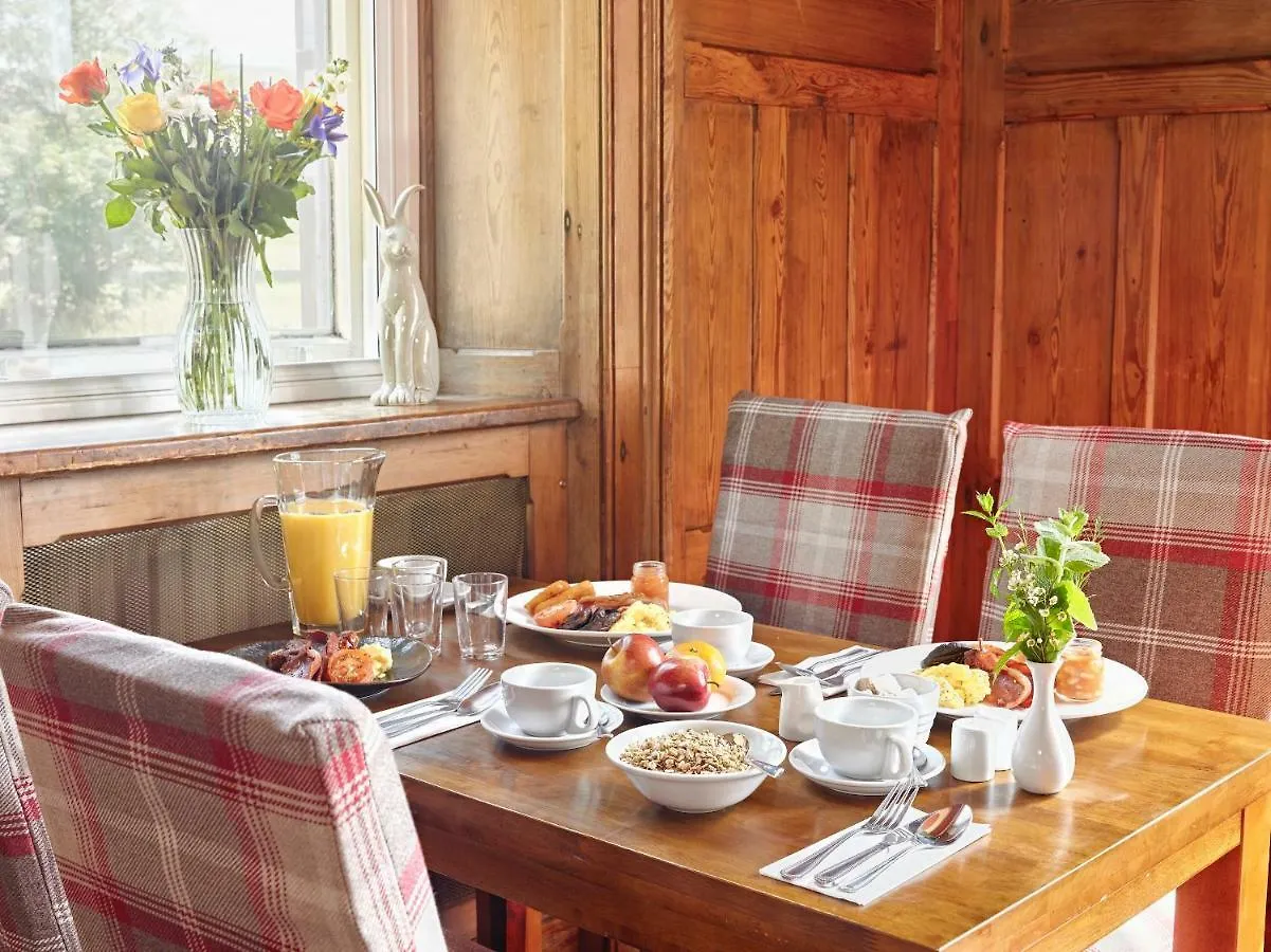 Tennant Arms Hotel Kilnsey