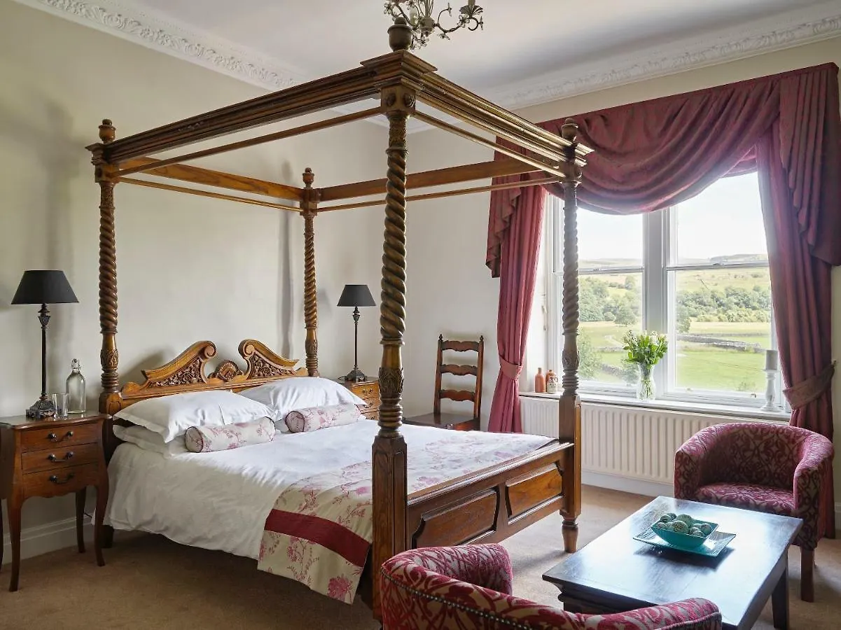 Tennant Arms Hotel Kilnsey