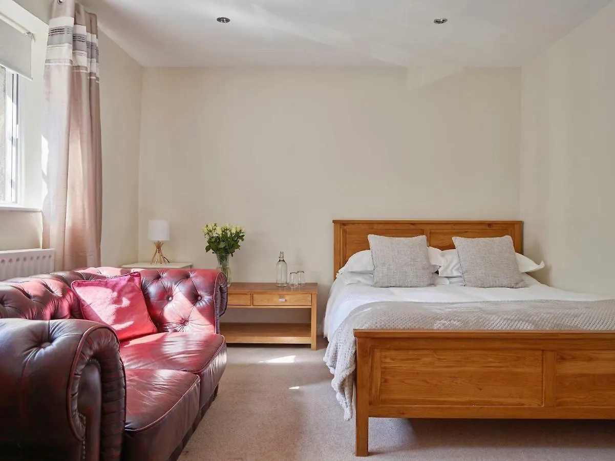 Tennant Arms Hotel Kilnsey
