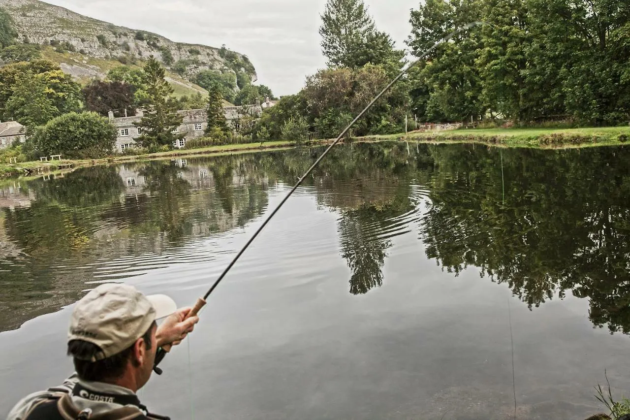 Tennant Arms Hotel Kilnsey